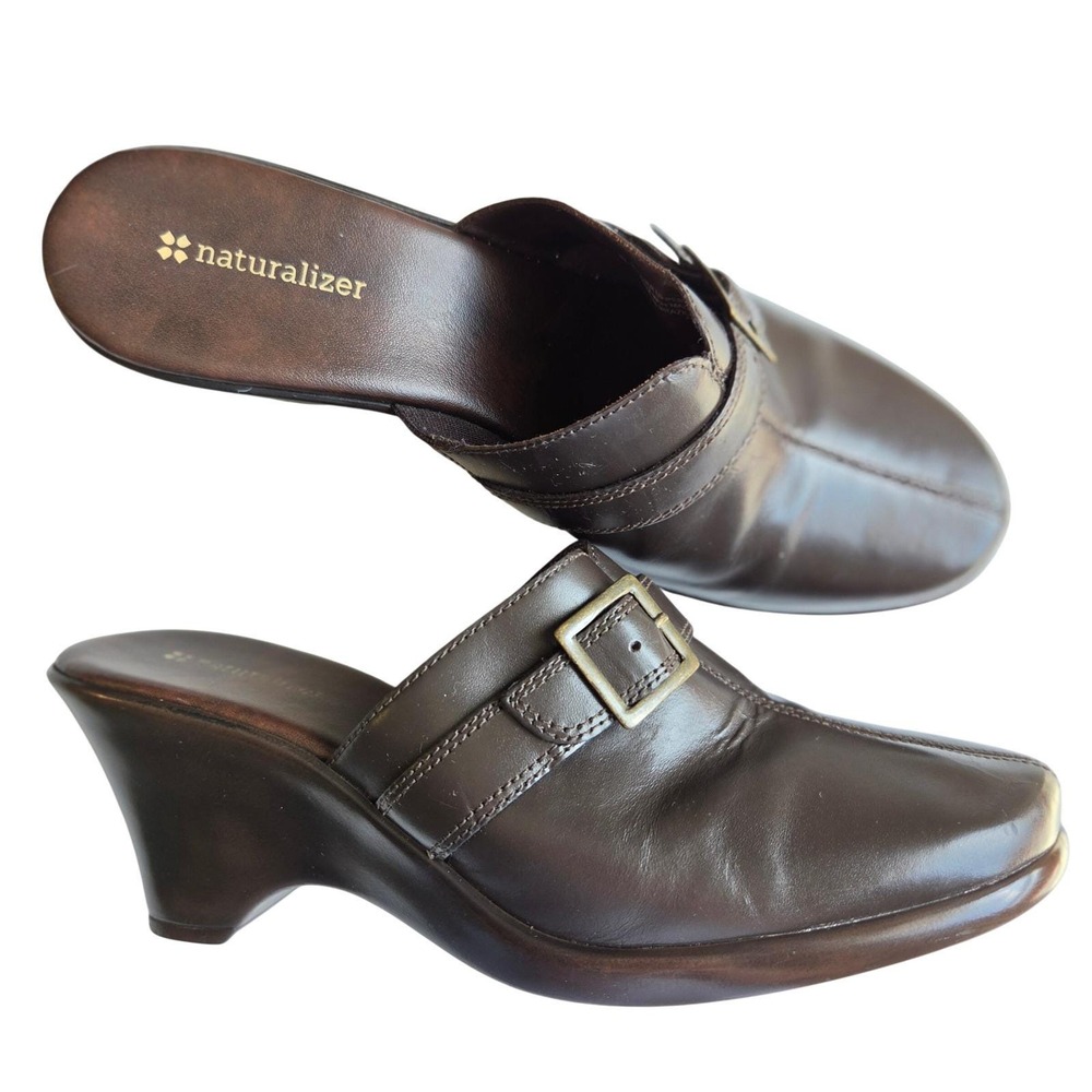 Vintage Y2K Naturalizer Minnie Brown Leather Buckle Mule Clogs Heels 9M Brazil - Picture 1 of 10
